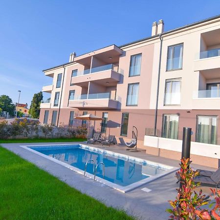 Luxury Apartment Faro With Sea View And Swimming Pool Премантура Экстерьер фото