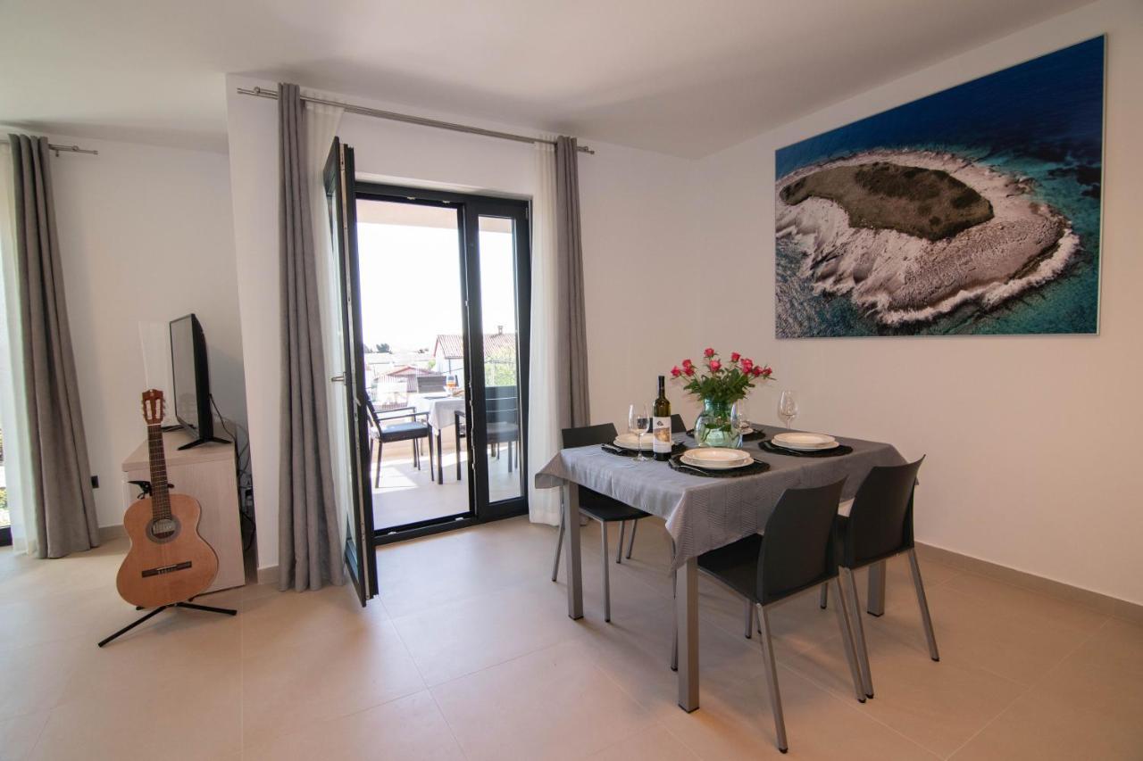 Luxury Apartment Faro With Sea View And Swimming Pool Премантура Экстерьер фото