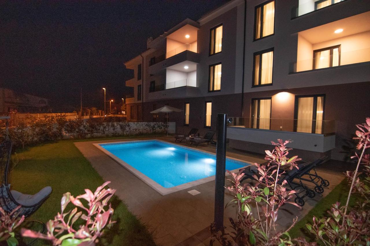 Luxury Apartment Faro With Sea View And Swimming Pool Премантура Экстерьер фото