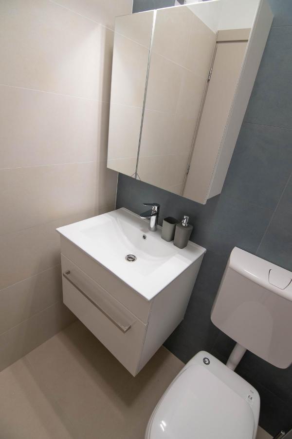 Luxury Apartment Faro With Sea View And Swimming Pool Премантура Экстерьер фото