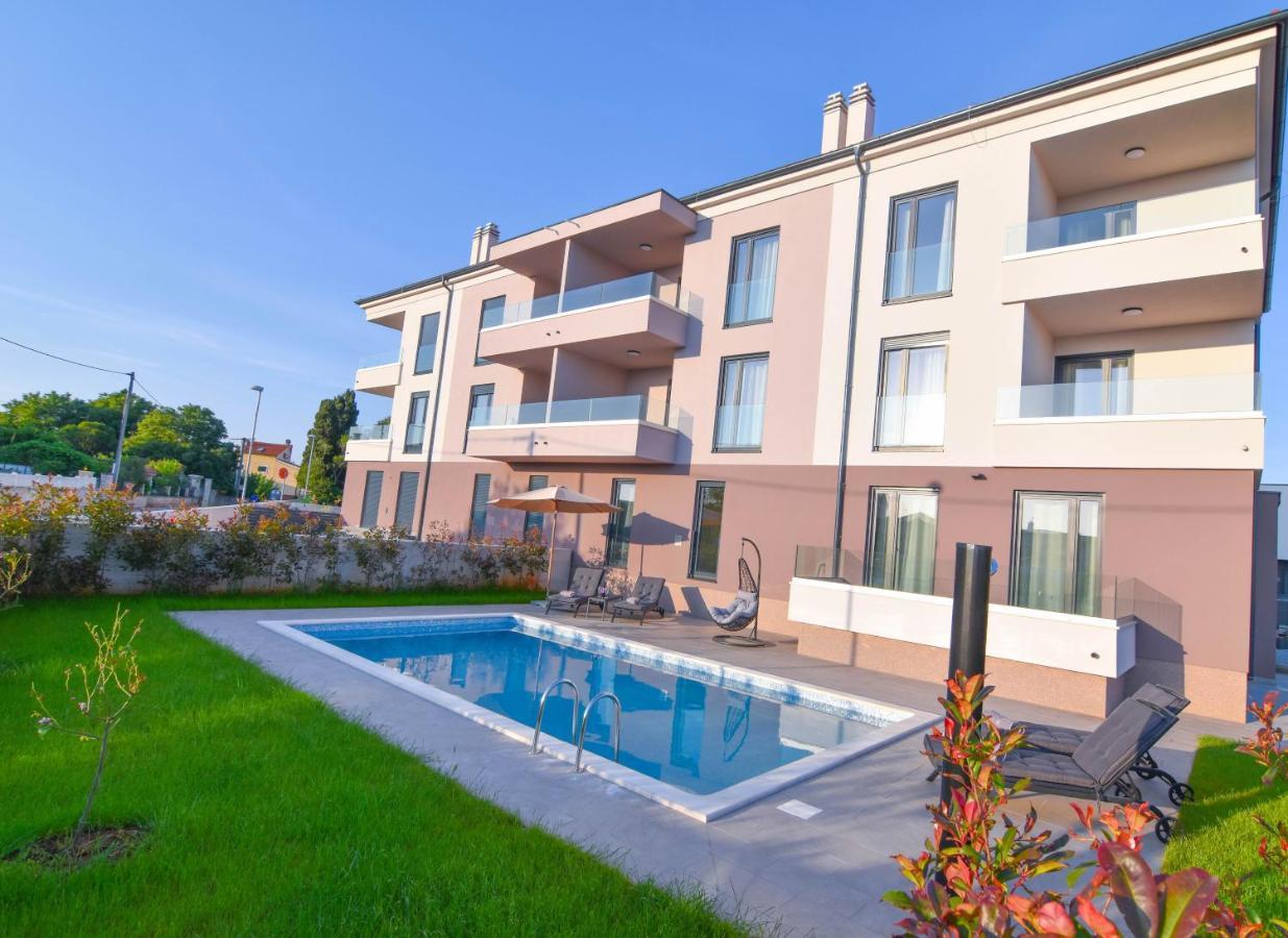 Luxury Apartment Faro With Sea View And Swimming Pool Премантура Экстерьер фото